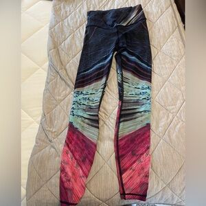 Lululemon Athletica Black and Gray Leggings